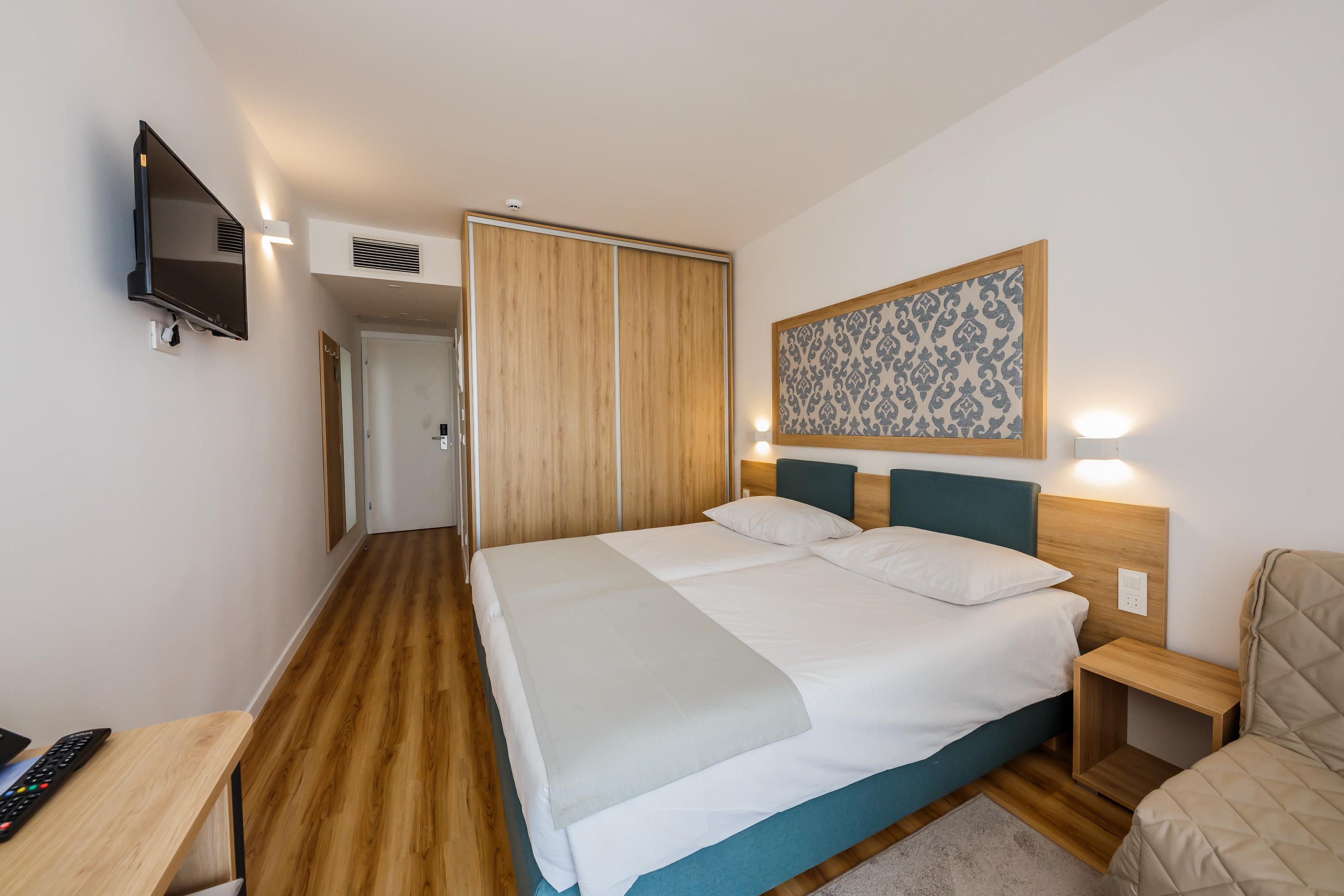 Hotel Medena Seget Donji Exterior photo