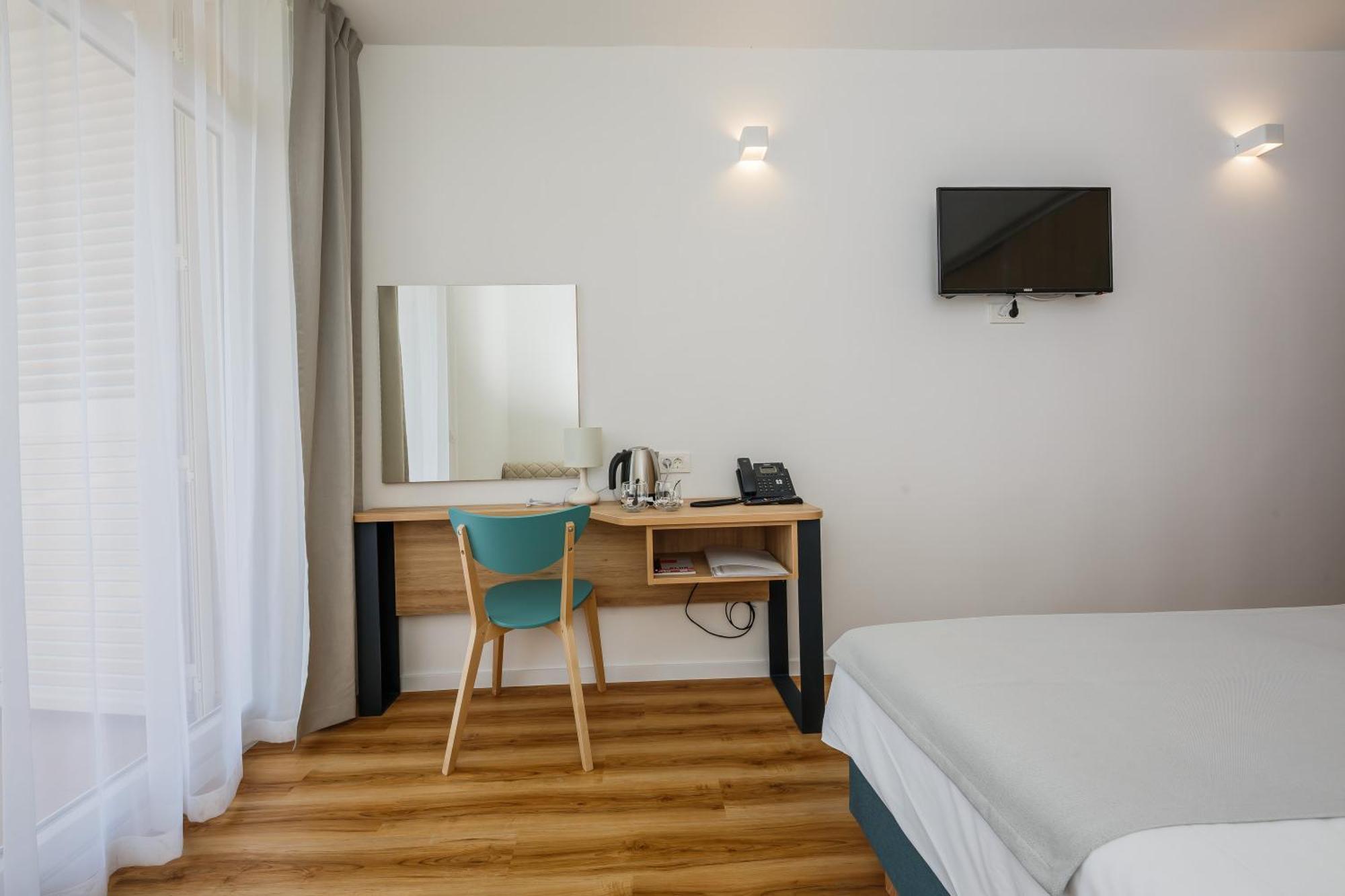 Hotel Medena Seget Donji Room photo